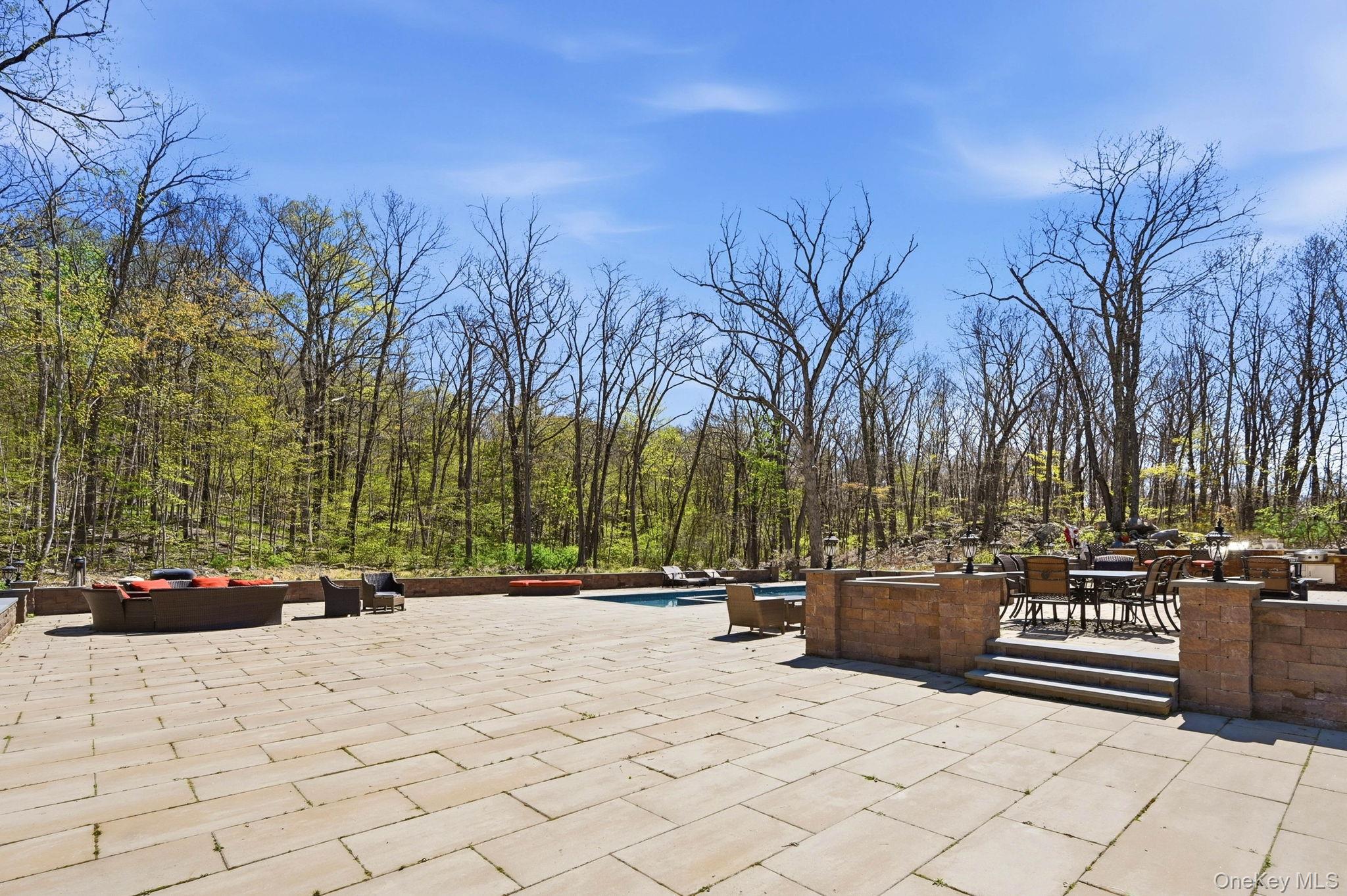 155 Alexander Road Monroe, NY 10950 - Photo 36 of 39