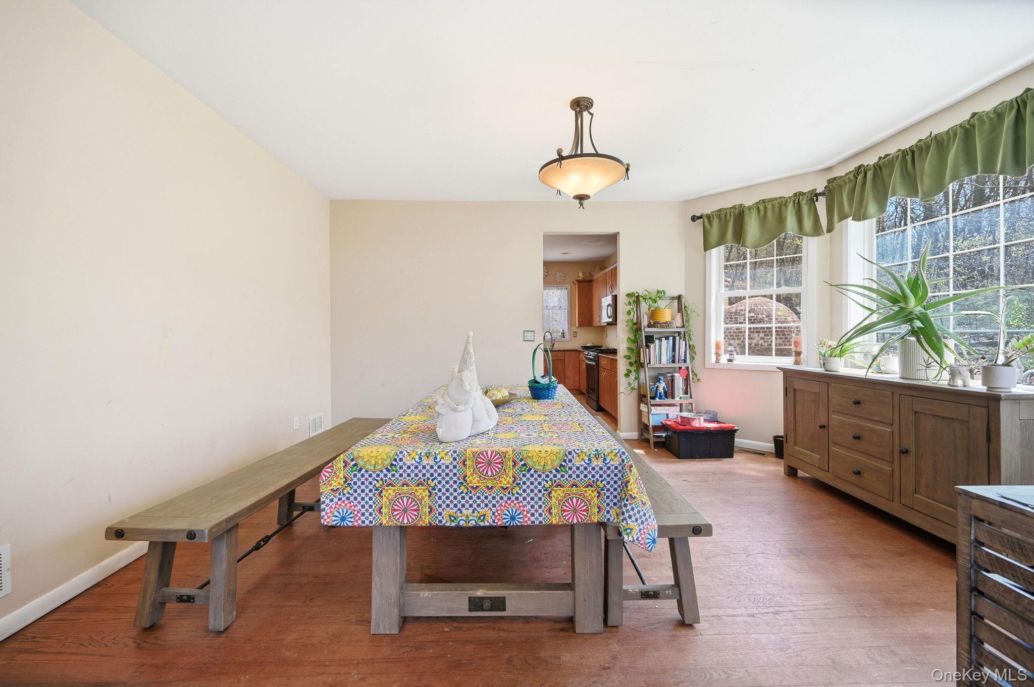 155 Alexander Road Monroe, NY 10950 - Photo 7 of 39