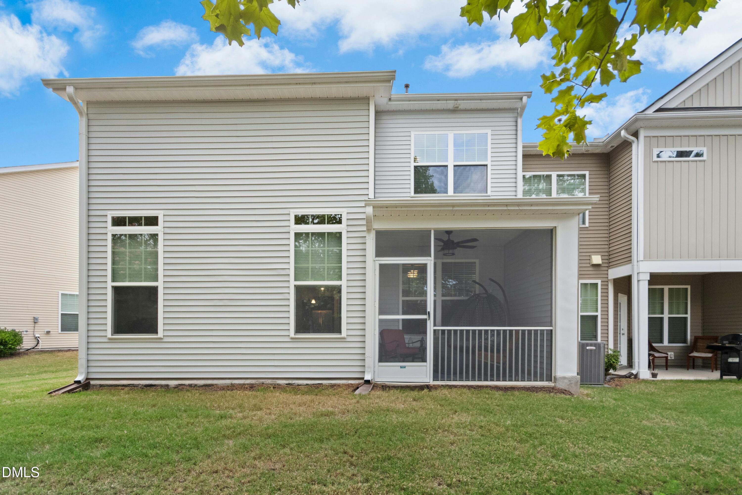 6059 Beale Loop Raleigh, NC 27616 - Photo 31 of 33 032-493252-IMG_9511