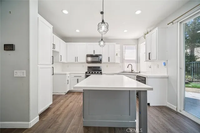 $755,000 | 27740 Elkwood Lane, Castaic, CA 91384