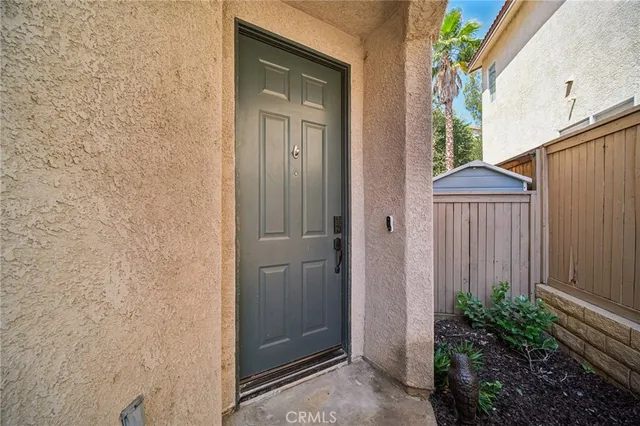 $755,000 | 27740 Elkwood Lane, Castaic, CA 91384