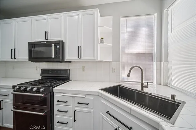 $755,000 | 27740 Elkwood Lane, Castaic, CA 91384