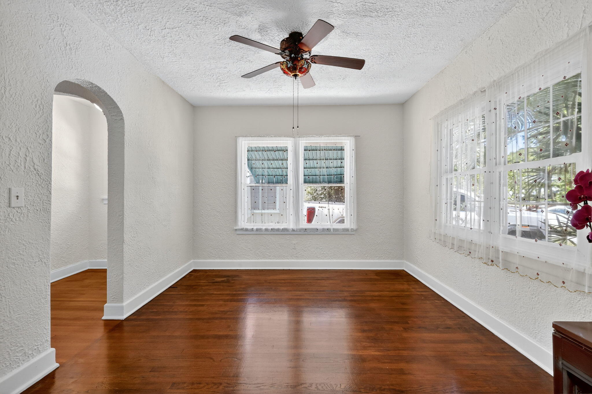 728 Avon Road West Palm Beach, FL 33401 - Photo 13 of 53 11-web-or-mls-_82A5913