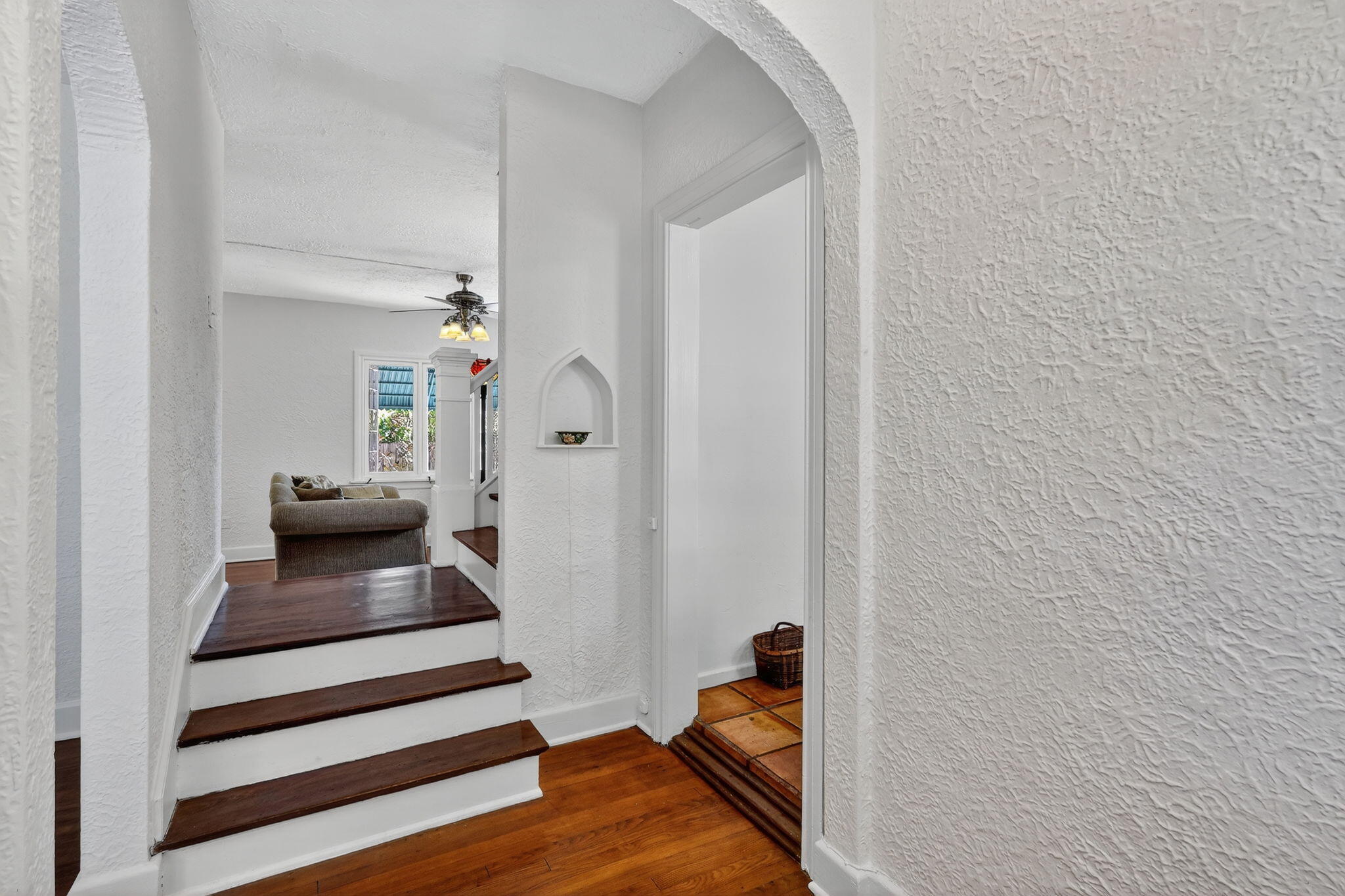 728 Avon Road West Palm Beach, FL 33401 - Photo 19 of 53 21-web-or-mls-_82A5960