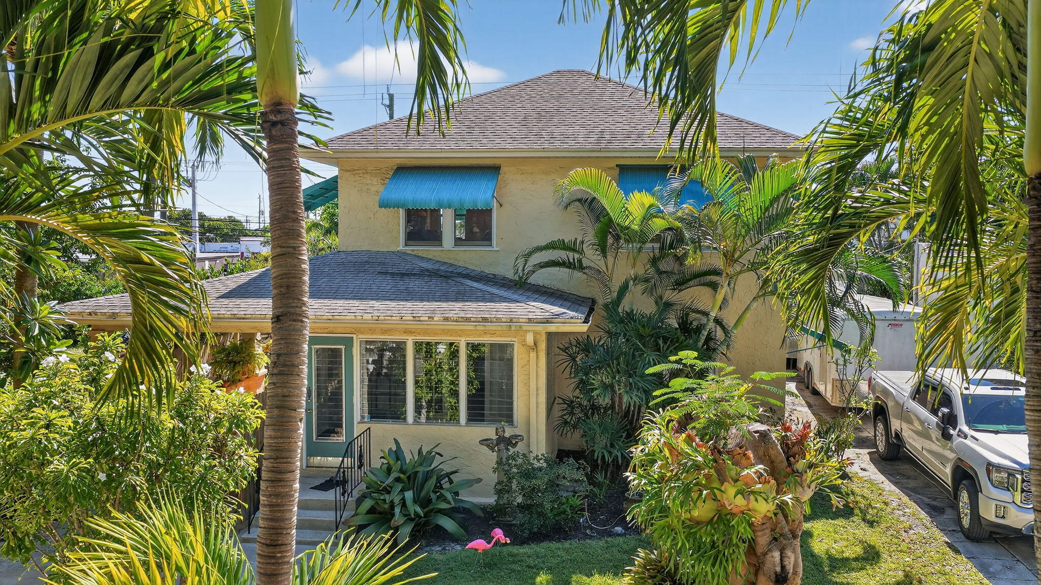 728 Avon Road West Palm Beach, FL 33401 - Photo 3 of 53 61-web-or-mls-DJI_20251030134439_0125_D