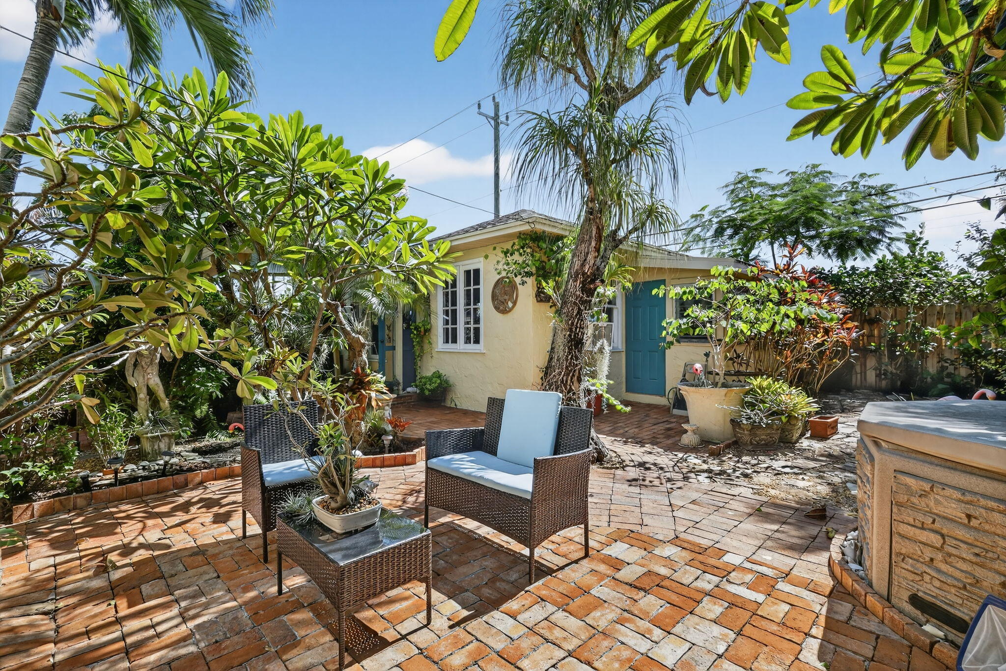 728 Avon Road West Palm Beach, FL 33401 - Photo 35 of 53 46-web-or-mls-_82A6088