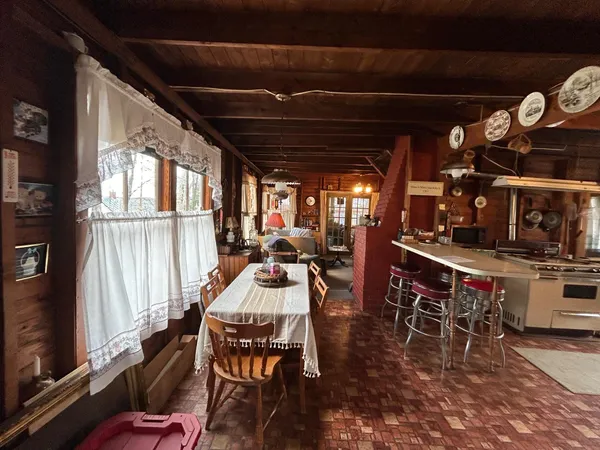 $575,000 | 104 North Winnimere Road, Greensboro, VT 05841