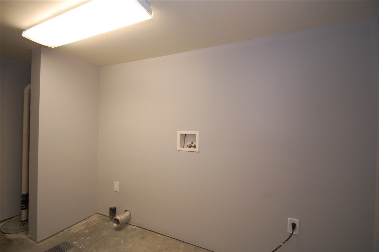 2 Beaver Road Derry, NH 03038 - Photo 20 of 27
