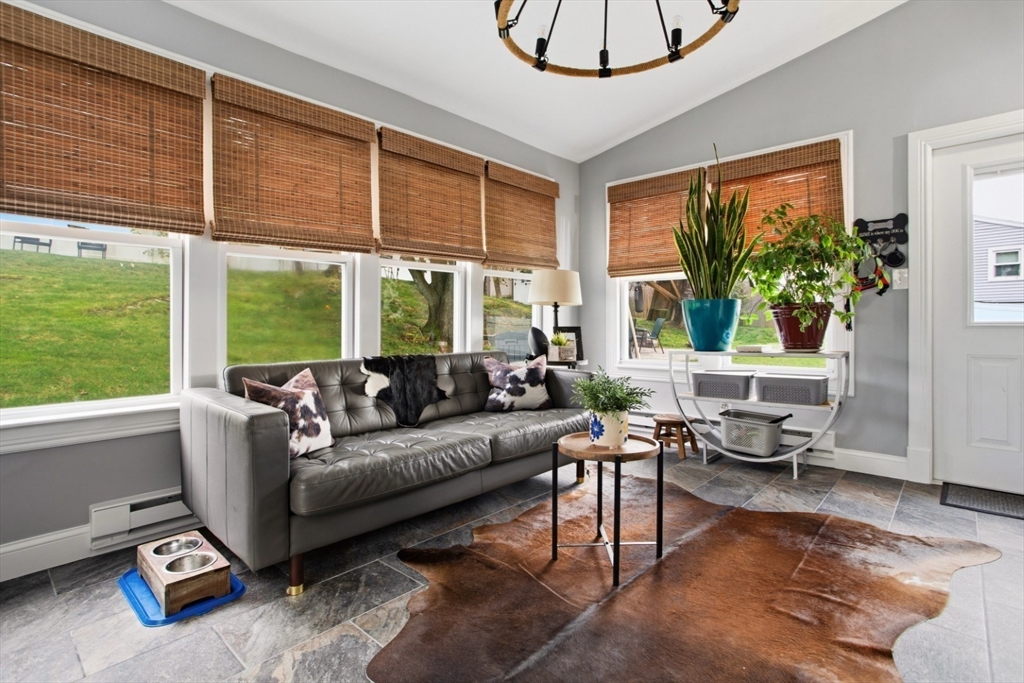 176 Marlborough Road Salem, MA 01970 - Photo 14 of 40