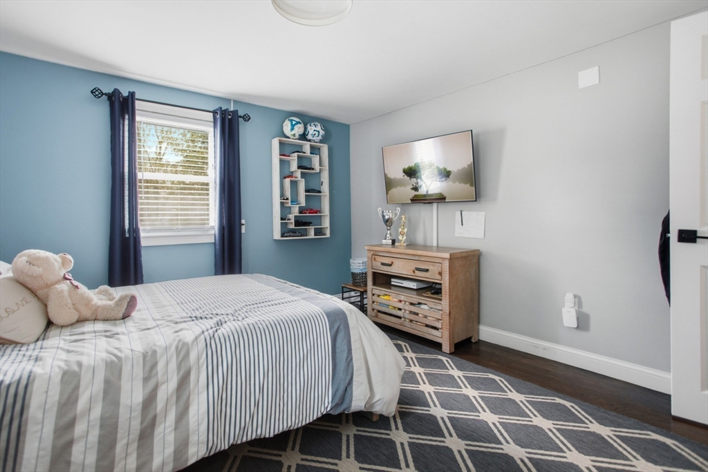 176 Marlborough Road Salem, MA 01970 - Photo 23 of 40