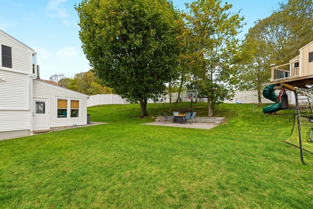 176 Marlborough Road Salem, MA 01970 - Photo 39 of 40