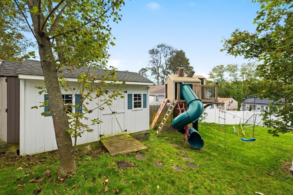 176 Marlborough Road Salem, MA 01970 - Photo 40 of 40