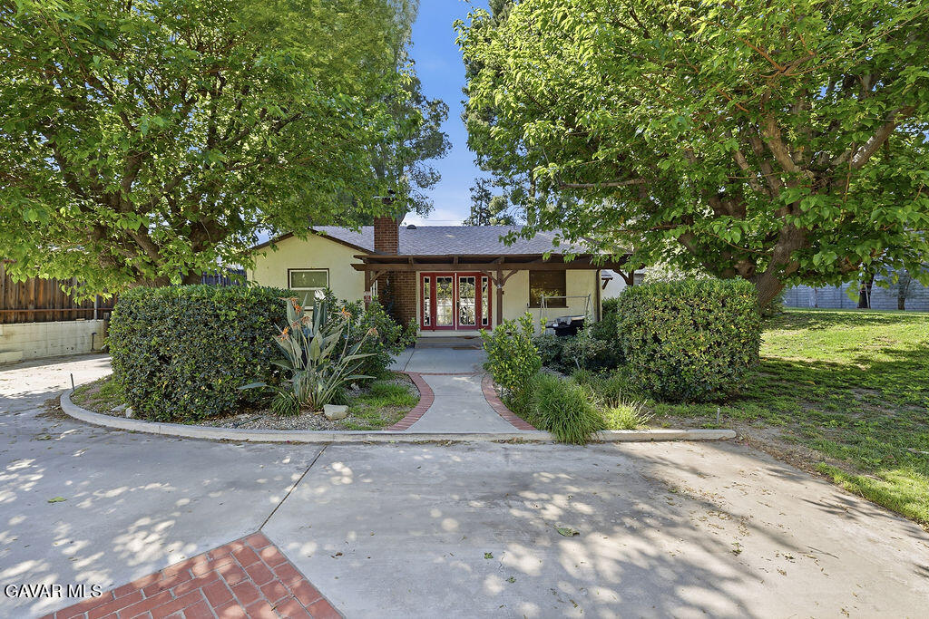 25102 Wheeler Road Santa Clarita, CA 91321 - Photo 1 of 9 _AR52836