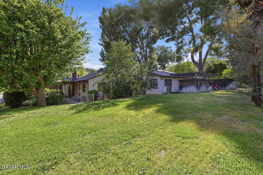 25102 Wheeler Road Santa Clarita, CA 91321 - Photo 5 of 9 _AR52848