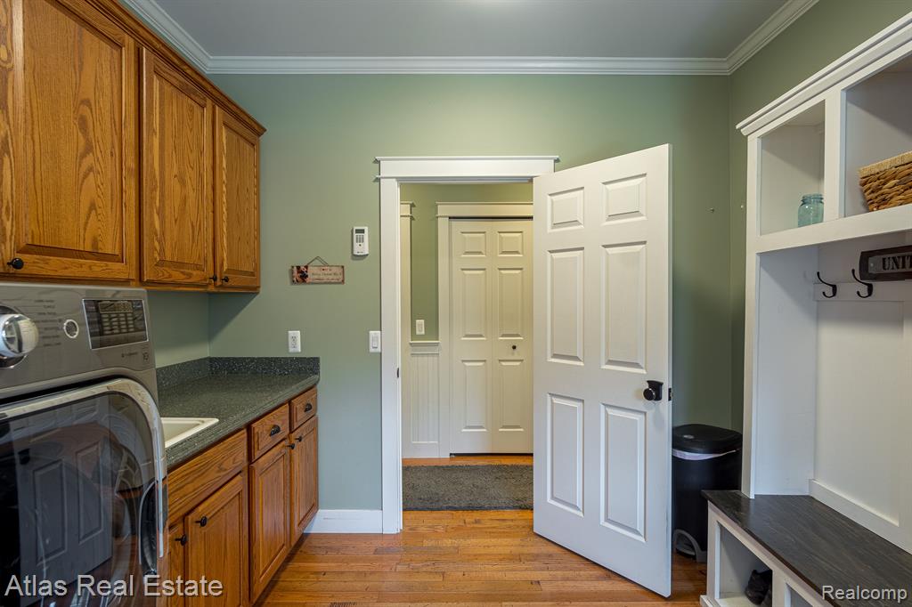 2716 Lake George Road Leonard, MI 48367 - Photo 41 of 98