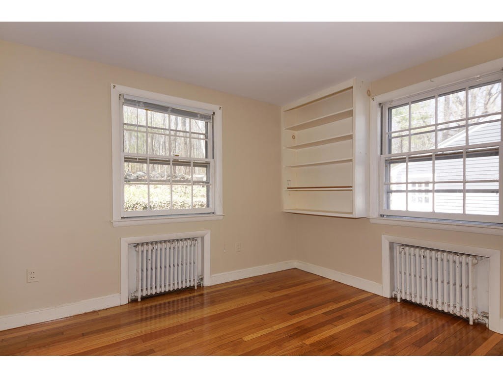 145 Wattaquadock Hill Road Bolton, MA 01740 - Photo 9 of 16 Gallery Image 9