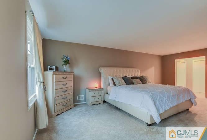 71 Deerfield Road East Brunswick, NJ 08816 - Photo 14 of 20 Gallery Image 14