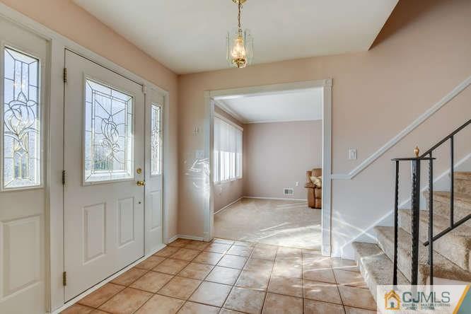 71 Deerfield Road East Brunswick, NJ 08816 - Photo 3 of 20 Gallery Image 3