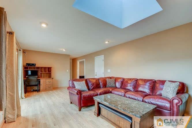 71 Deerfield Road East Brunswick, NJ 08816 - Photo 10 of 20 Gallery Image 10