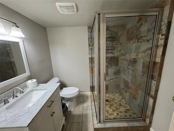 $2,199 | 300 West Covington Drive, Austin, TX 78753