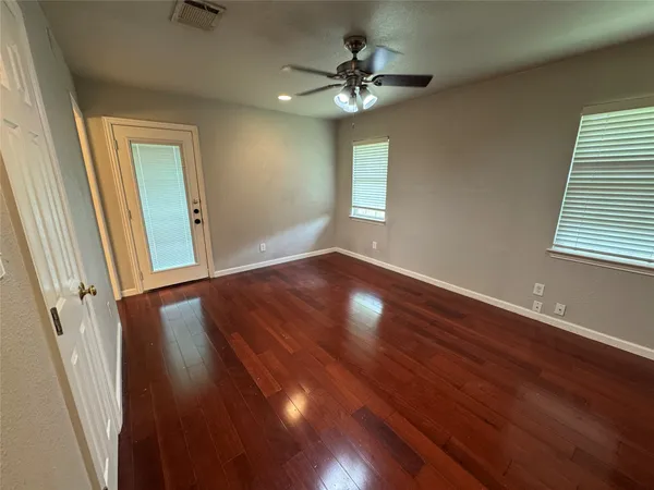 $2,199 | 300 West Covington Drive, Austin, TX 78753