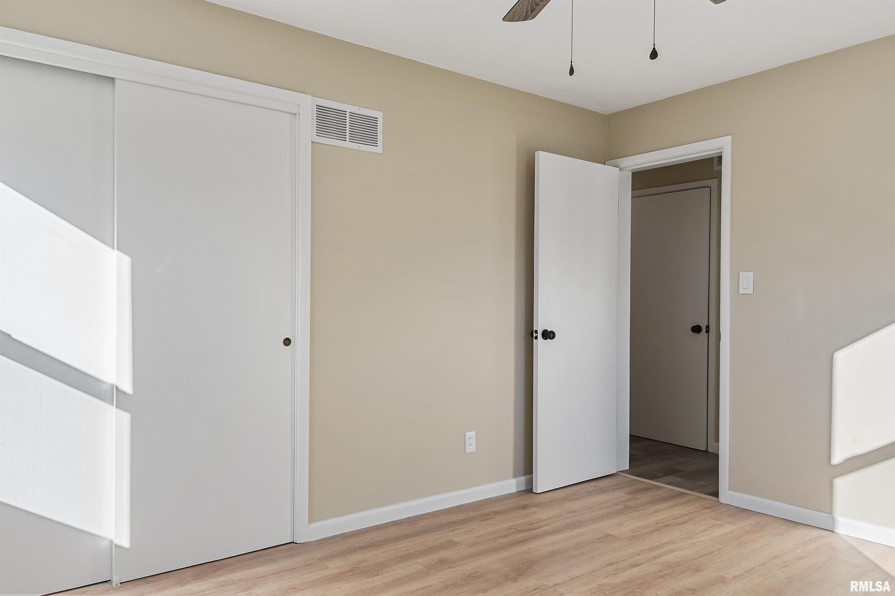 1200 South Walnut Street Springfield, IL 62704 - Photo 14 of 32 Gallery Image 14