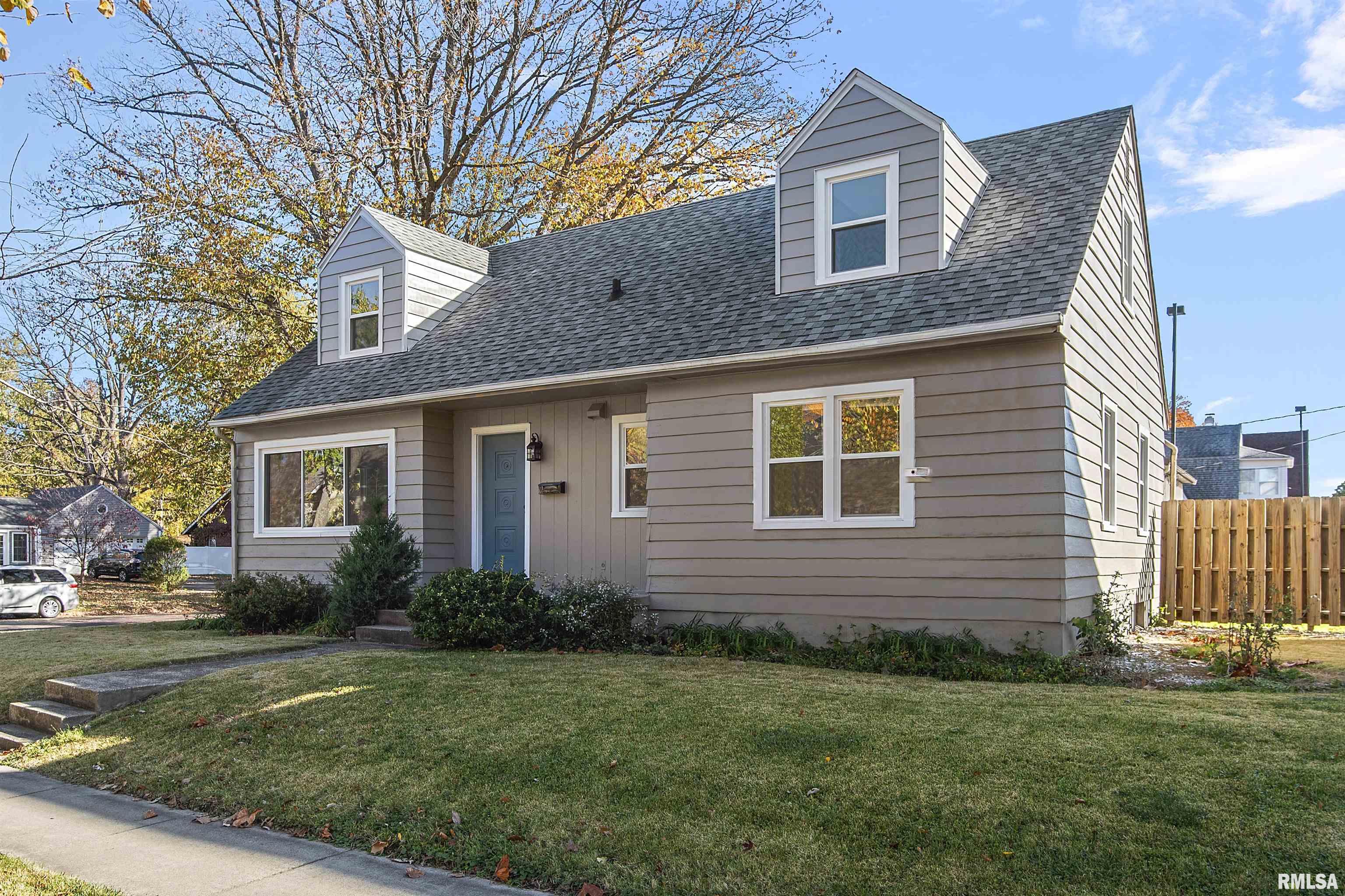 1200 South Walnut Street Springfield, IL 62704 - Photo 2 of 32 Gallery Image 2