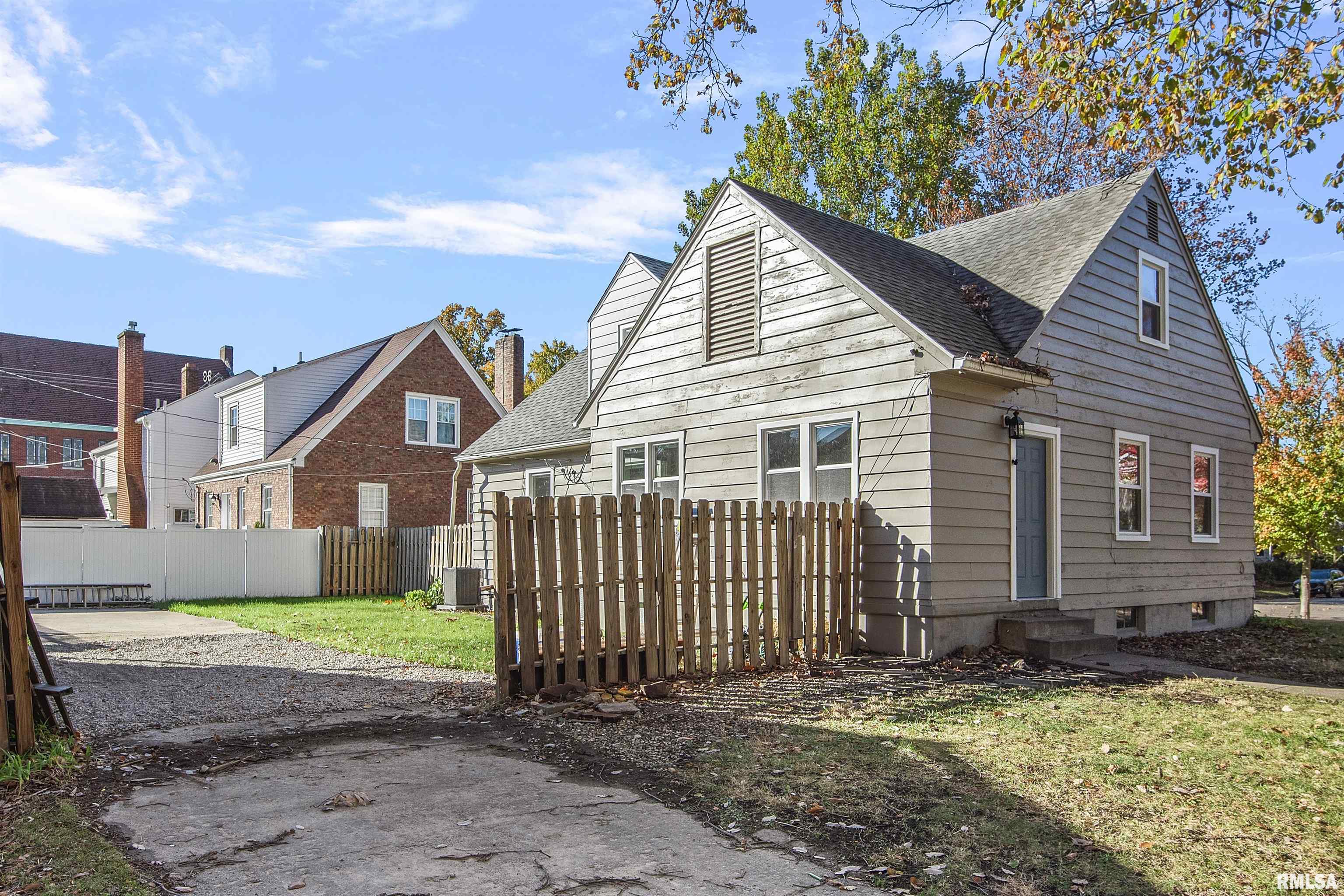 1200 South Walnut Street Springfield, IL 62704 - Photo 30 of 32 Gallery Image 30