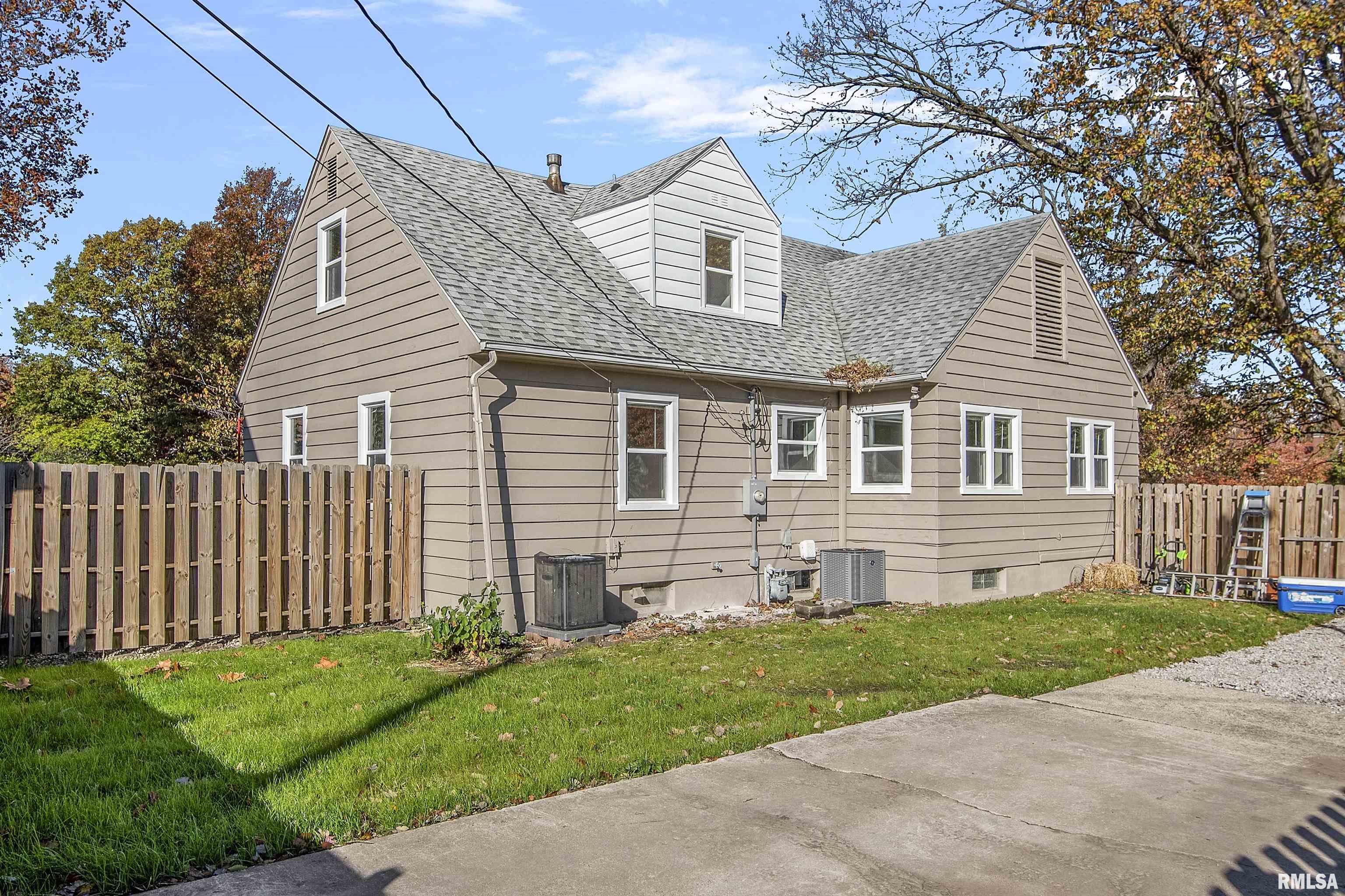 1200 South Walnut Street Springfield, IL 62704 - Photo 31 of 32 Gallery Image 31