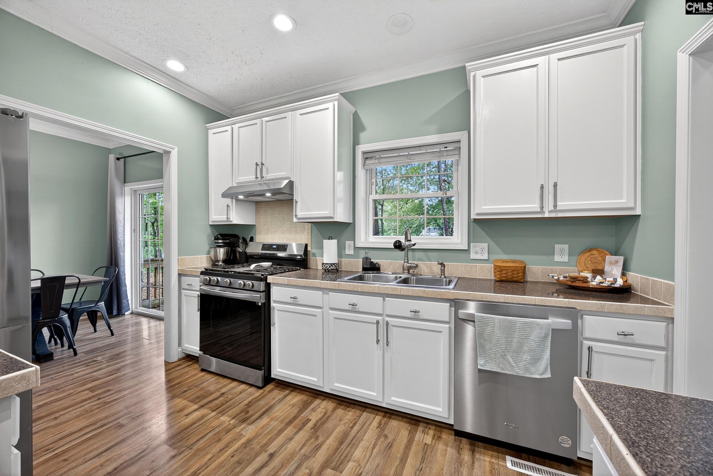 213 Lakeview Road Eastover, SC 29044 - Photo 19 of 49