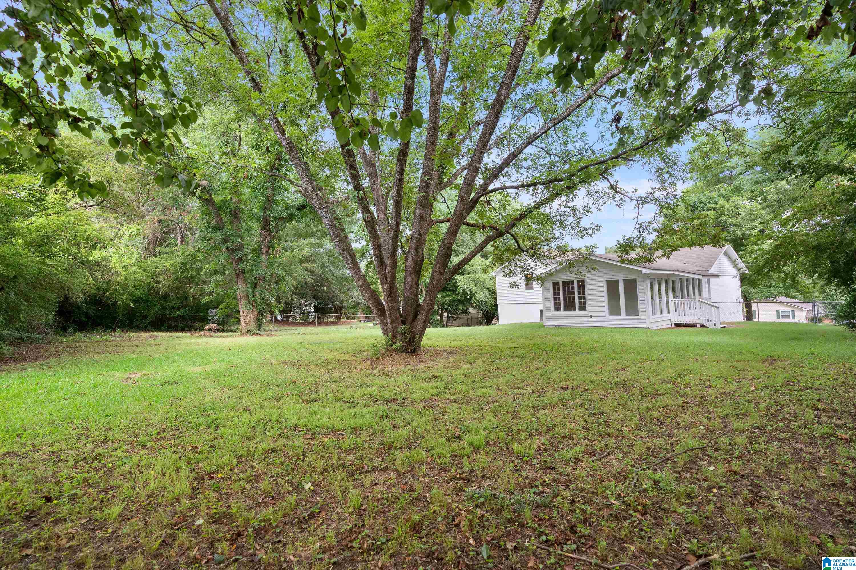 529 Overhill Drive Pelham, AL 35124 - Photo 37 of 38