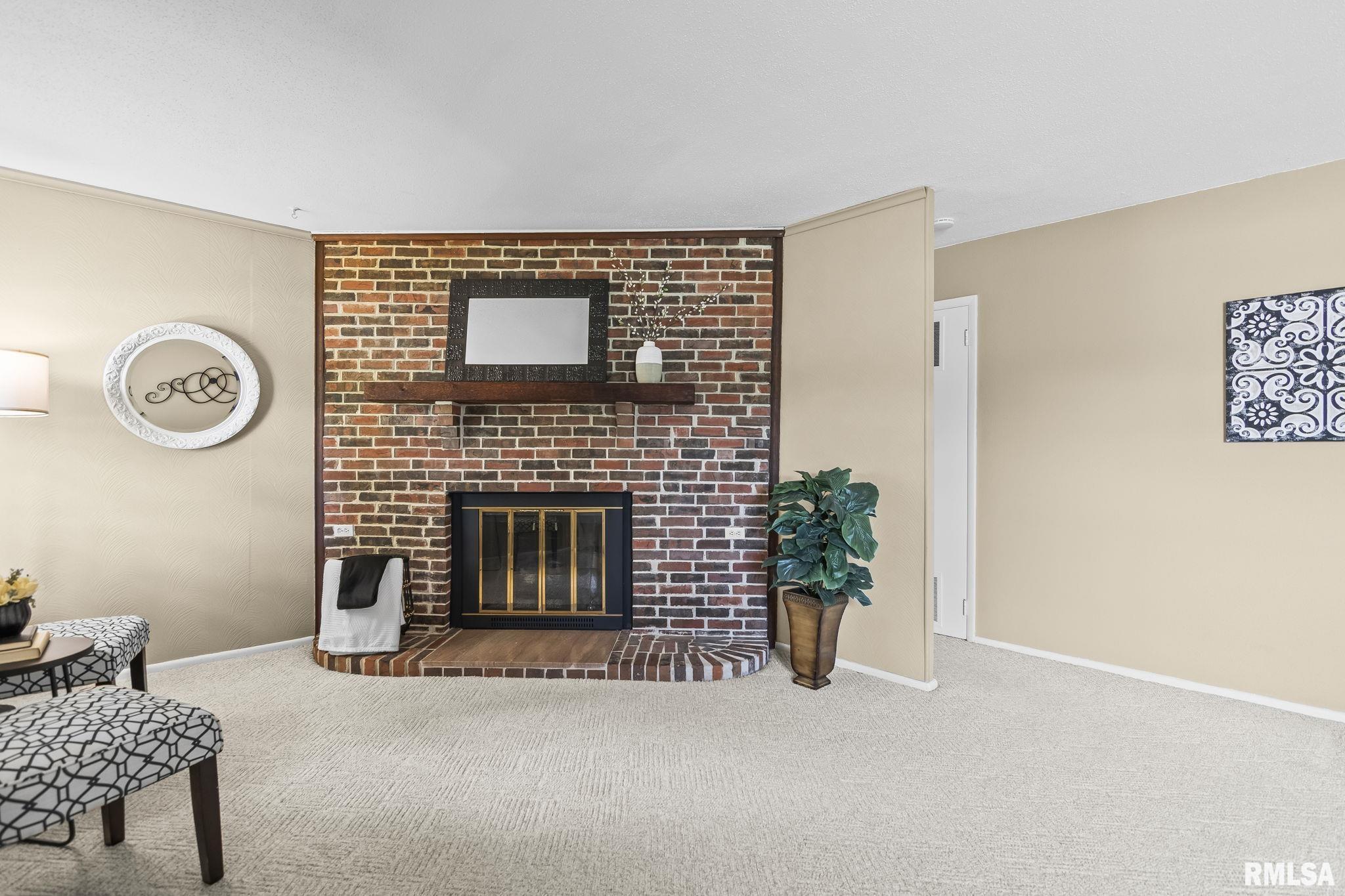 49 Westminster Road Chatham, IL 62629 - Photo 5 of 31