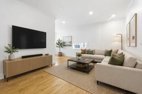 $1,350,000 | 5954 North Paulina Street, Chicago, IL 60660