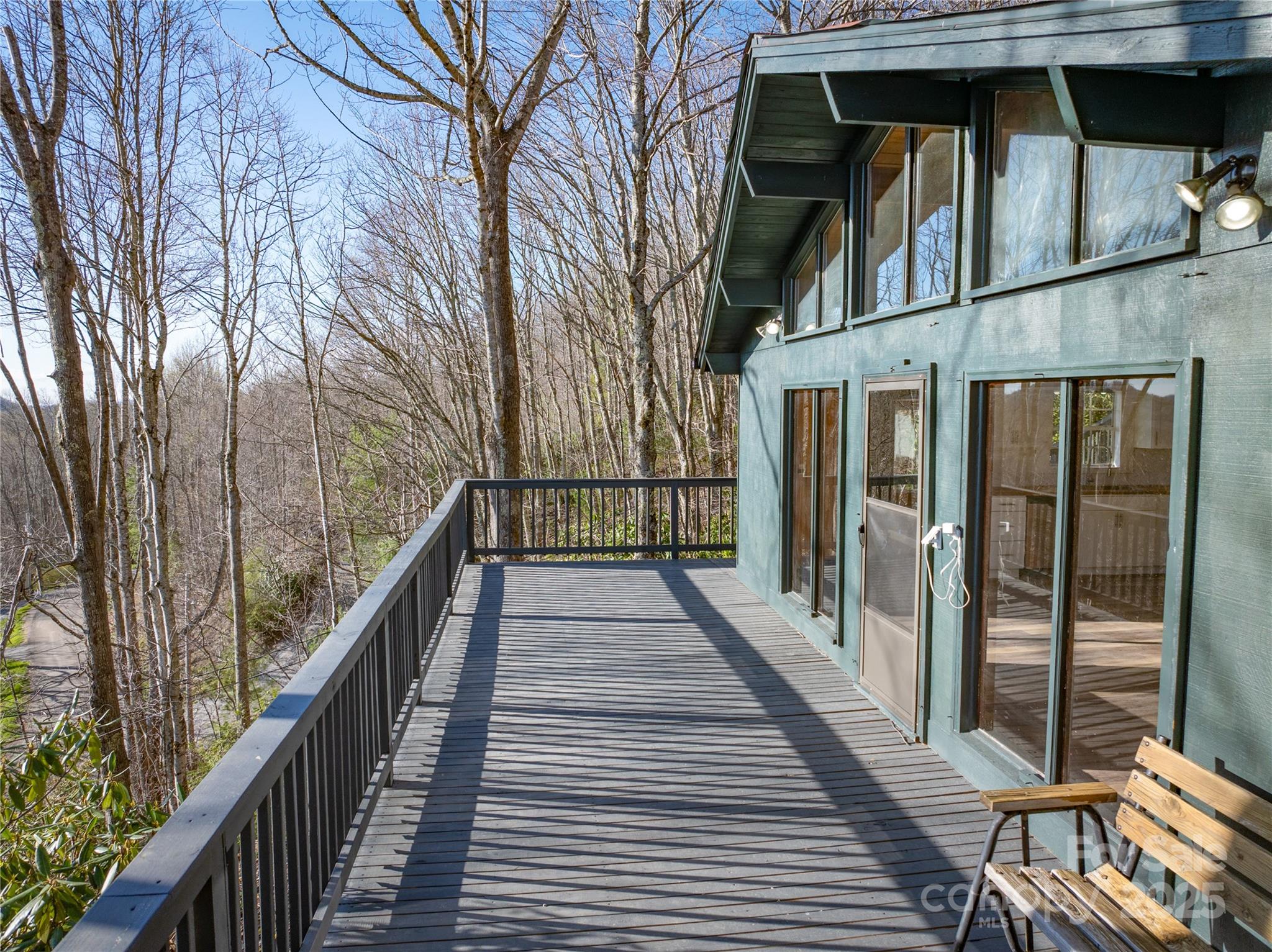 353 Rhoneys View Road Newland, NC 28657 - Photo 31 of 41 Gallery Image 31