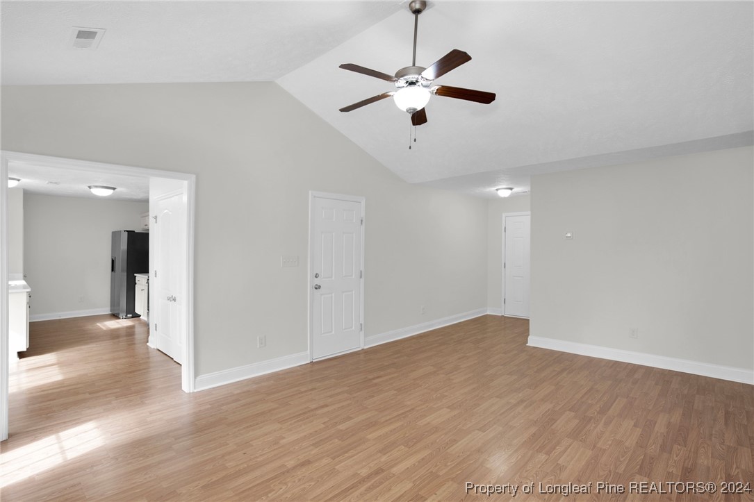 555 Mildenhill Road Hope Mills, NC 28348 - Photo 8 of 33 Gallery Image 8