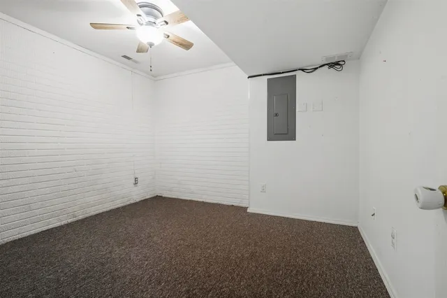 $355,000 | 7 Melrose Court, Bloomington, IL 61704