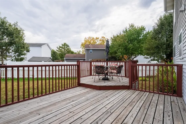 $355,000 | 7 Melrose Court, Bloomington, IL 61704