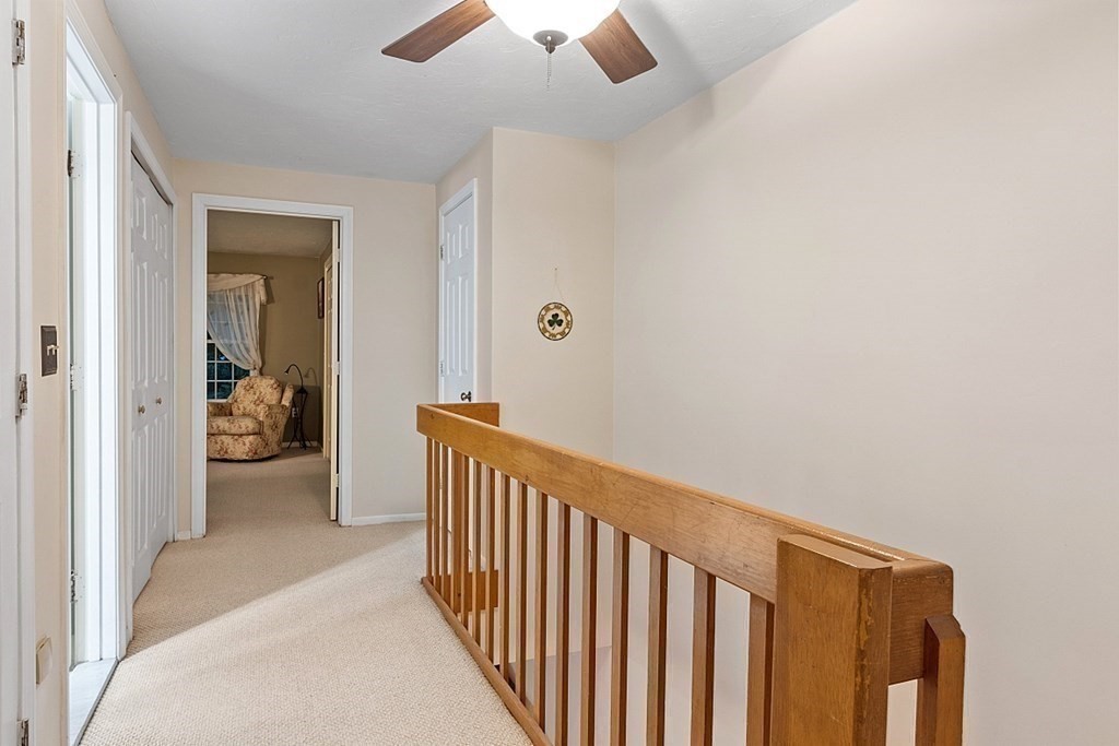 516 Ridgefield Circle, Unit B Clinton, MA 01510 - Photo 14 of 32 Gallery Image 14