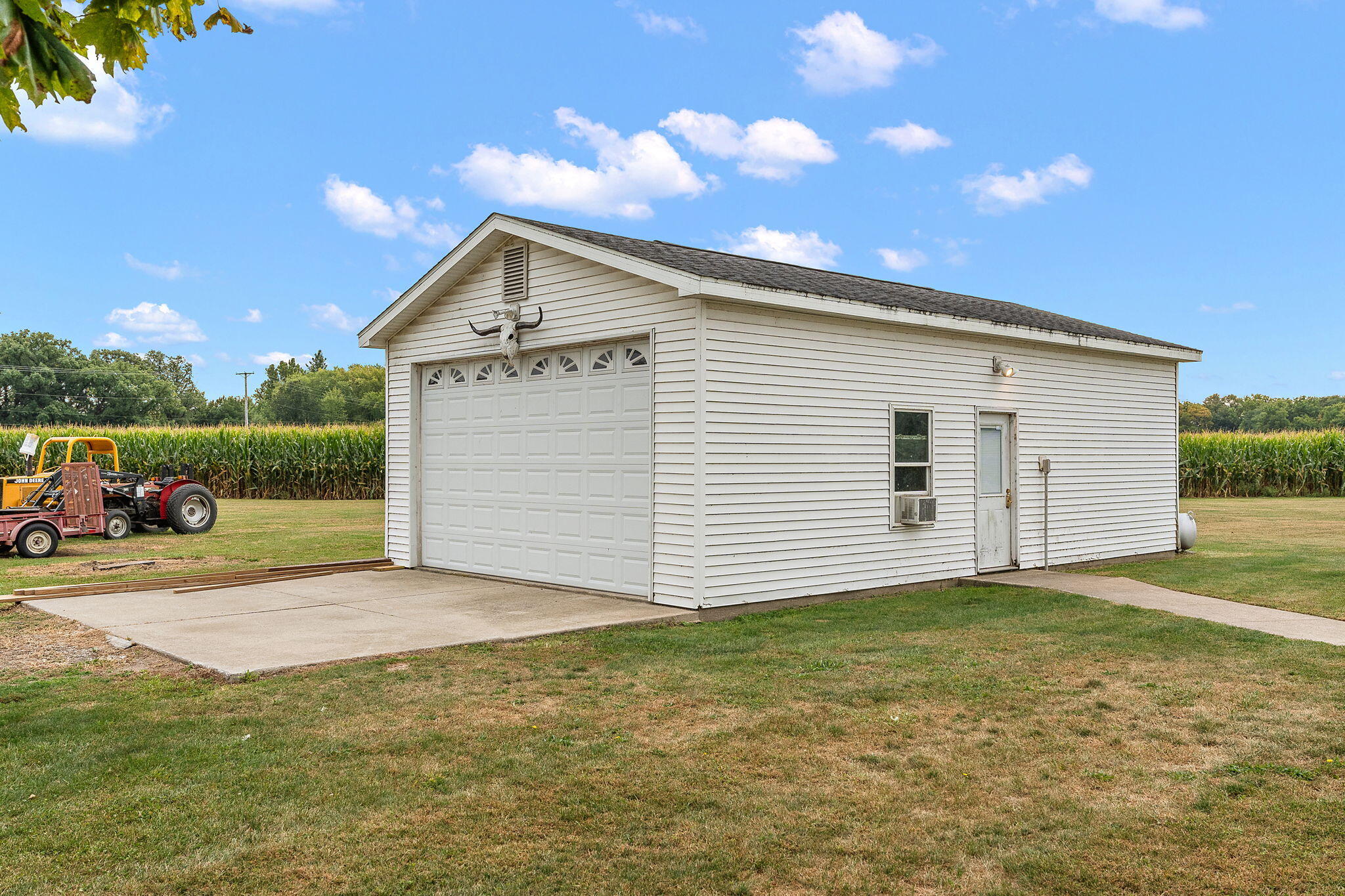 1705 East Lake Kenoyer Road Brook, IN 47922 - Photo 66 of 81 2048x1365