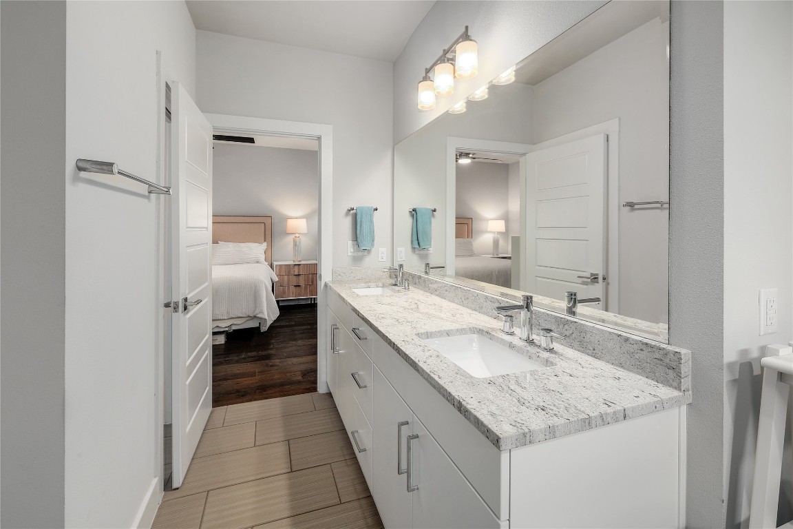 1205 Elm Street, Unit 8 Austin, TX 78703 - Photo 17 of 26