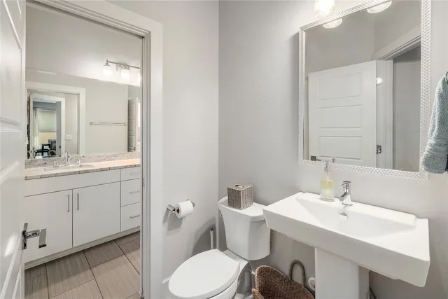 $6,750 | 1205 Elm Street, Unit 8, Austin, TX 78703