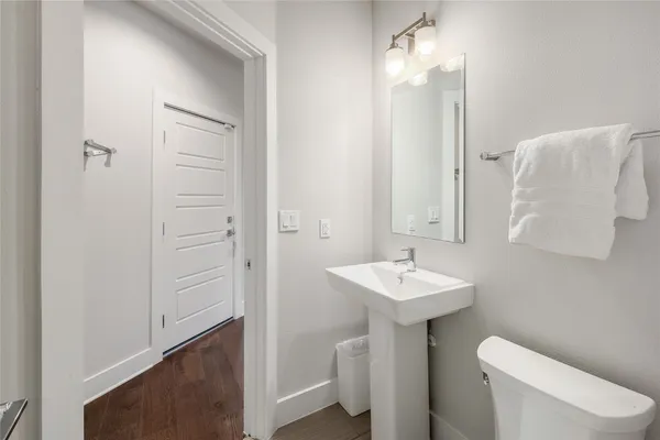 $5,399 | 1205 Elm Street, Unit 8, Austin, TX 78703