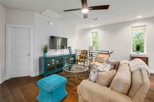 $6,750 | 1205 Elm Street, Unit 8, Austin, TX 78703