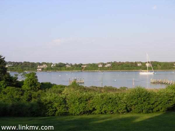 40 Green Hollow Road Edgartown, MA 02539 - Photo 29 of 31 http://d1qzqeyxiitrap.cloudfront.net/photos/19580/600/b17d0257.jpg