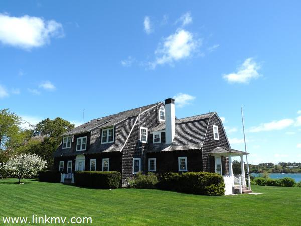 40 Green Hollow Road Edgartown, MA 02539 - Photo 30 of 31 http://d1qzqeyxiitrap.cloudfront.net/photos/19580/600/6e07e284.jpg