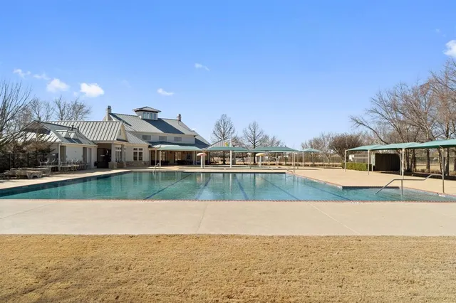 $2,400 | 1401 Macaw Court, Little Elm, TX 75068