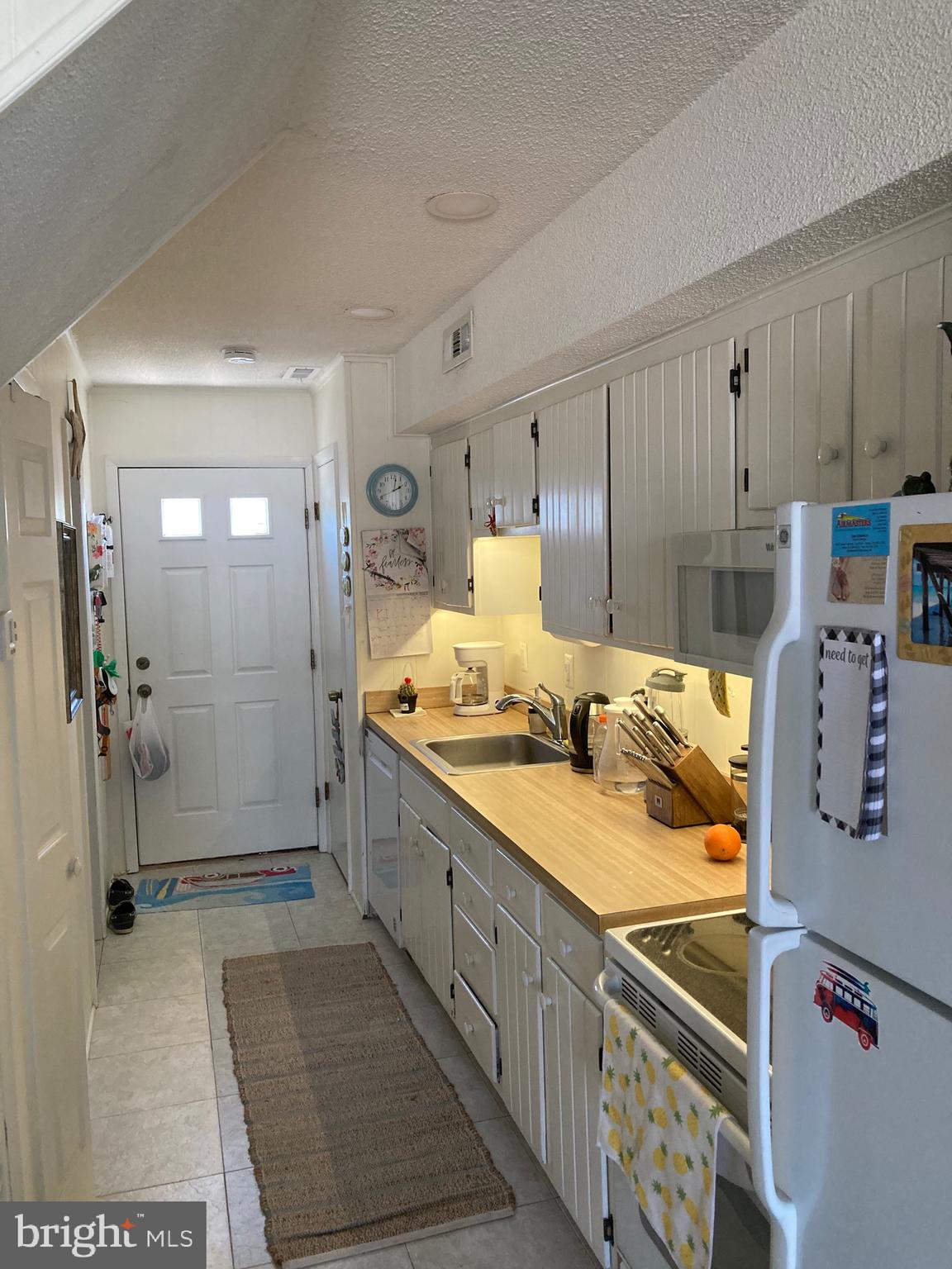 720 Rusty Anchor Road, Unit 42 Ocean City, MD 21842 - Photo 13 of 20 Kitchen