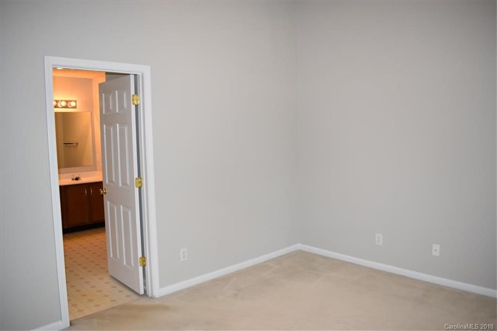 11222 Gold Pan Road Charlotte, NC 28215 - Photo 17 of 28