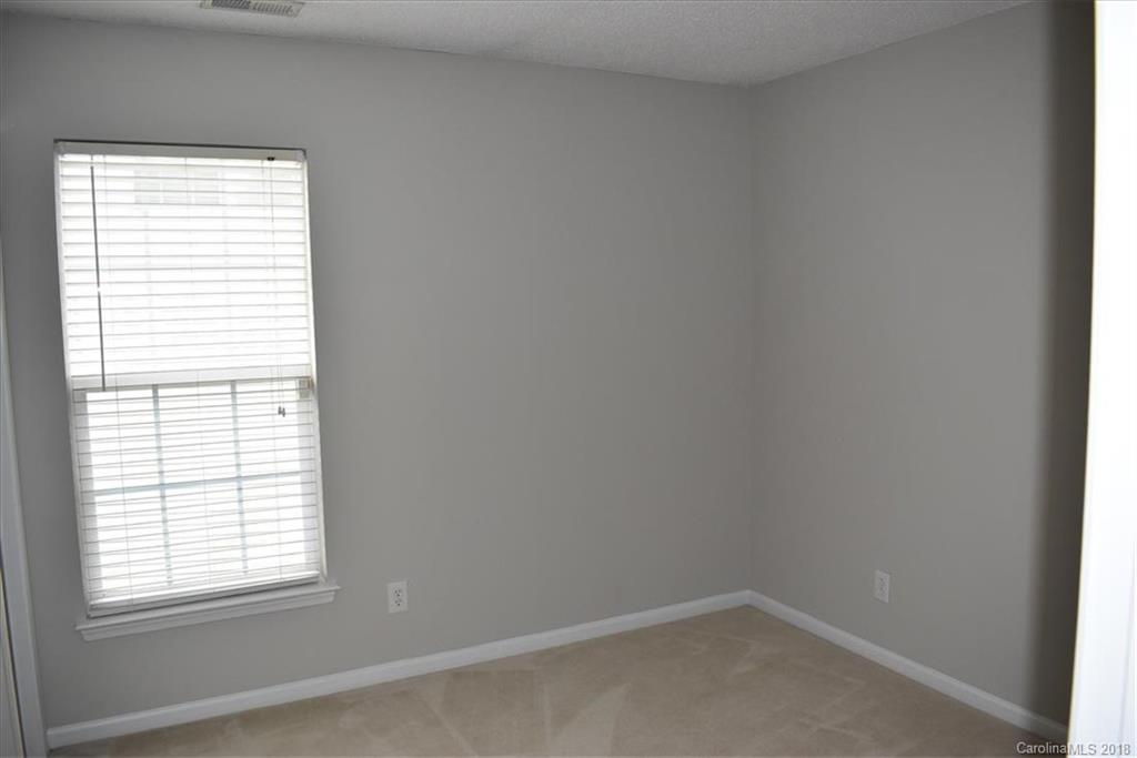 11222 Gold Pan Road Charlotte, NC 28215 - Photo 23 of 28