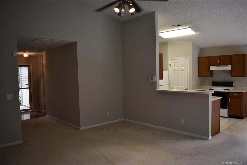 11222 Gold Pan Road Charlotte, NC 28215 - Photo 8 of 28